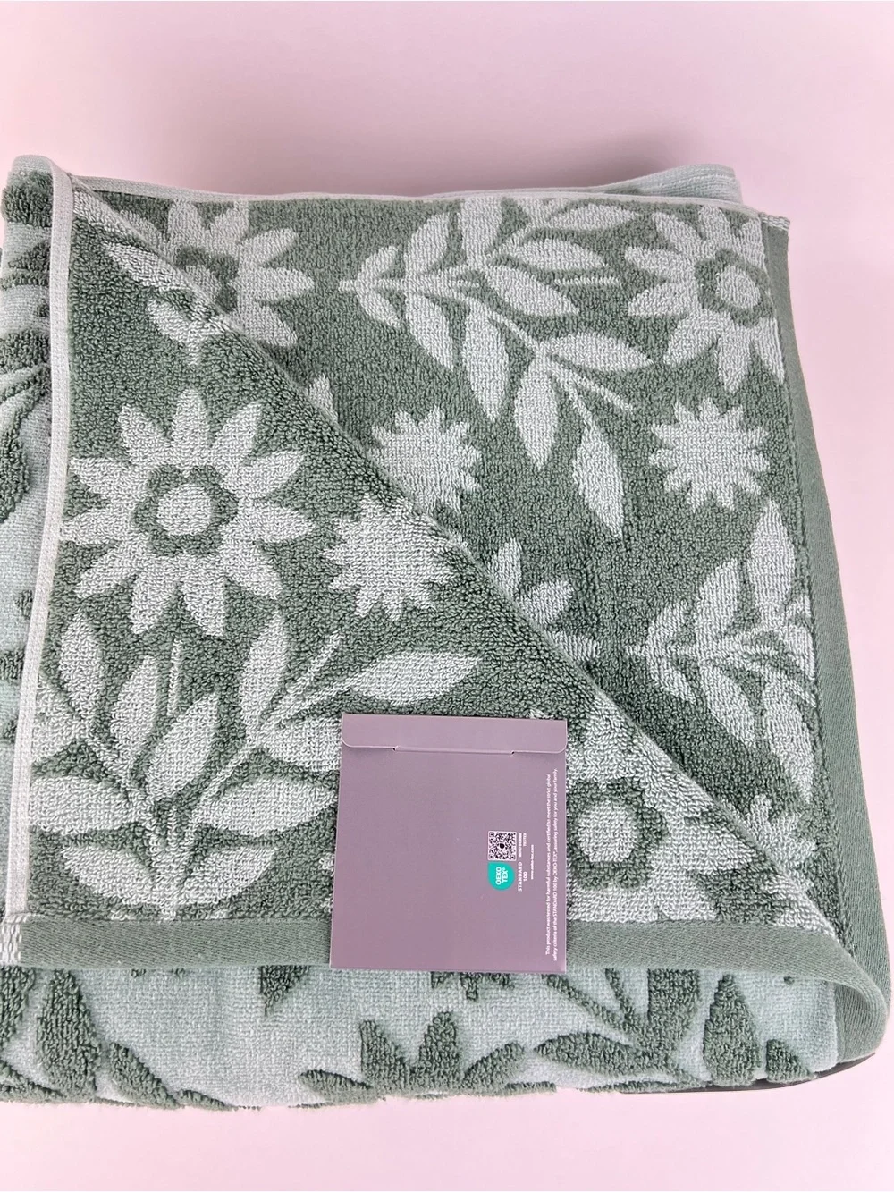 Caro Home Bath Towels Green Floral Embroidered Ultra Soft Cotton 2 Pc NEW